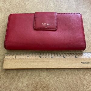 Fossil wallet